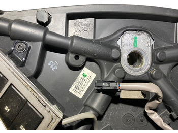 Рулевое колесо Renault: фото 3 Рулевое колесо Renault: фото 3