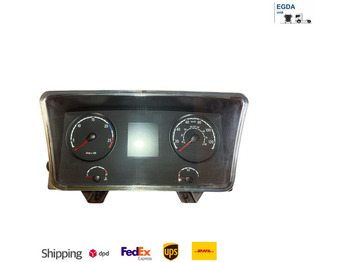 : фото в шапке страницы