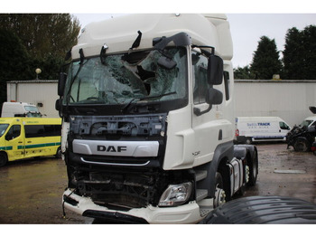 : фото в шапке страницы