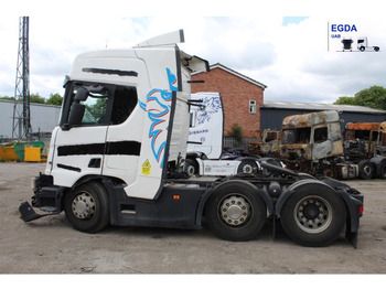 Тягач Scania R450: фото 5