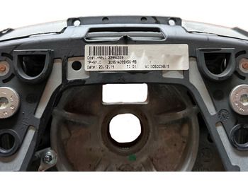Рулевое колесо Volvo: фото 3 Рулевое колесо Volvo: фото 3