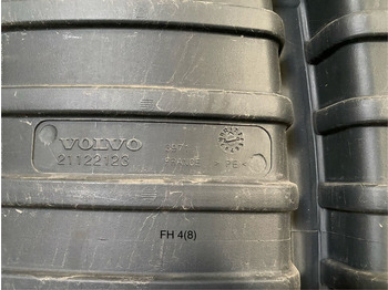 Впускная труба Volvo: фото 3