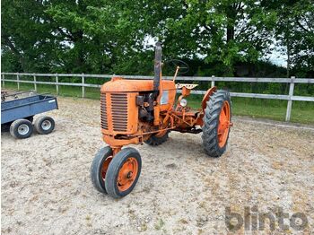 Трактор CASE IH