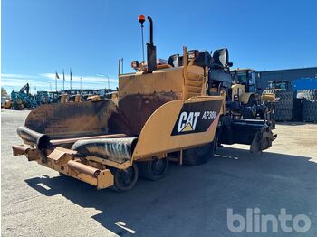 Асфальтоукладчик CATERPILLAR AP300