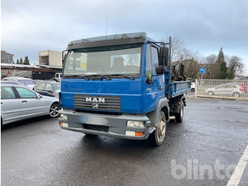 Самосвал MAN