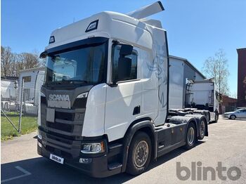 Тягач SCANIA R 460