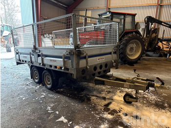 Самосвальный прицеп WIOLA