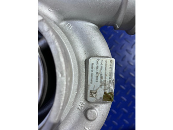 Турбина Mercedes Benz Actros Arocs MP4 A4710904480: фото 5 Турбина Mercedes Benz Actros Arocs MP4 A4710904480: фото 5