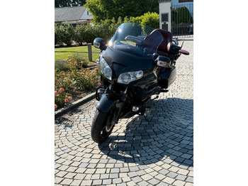 Honda GL1800 SC47*Krossline*Audio*Wilbers*SR Racing лизинг Honda GL1800 SC47*Krossline*Audio*Wilbers*SR Racing: фото 1