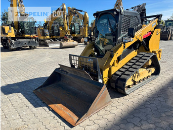 Мини-погрузчик с бортовым поворотом CATERPILLAR