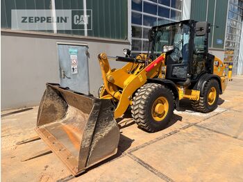 Колёсный погрузчик CATERPILLAR 906