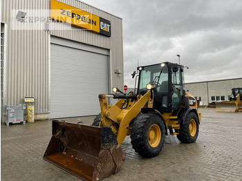 Колёсный погрузчик CATERPILLAR 908M