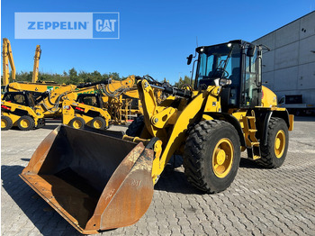 Колёсный погрузчик CATERPILLAR 914