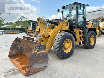 Колёсный погрузчик CATERPILLAR