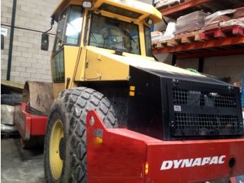 Каток DYNAPAC CA250D: фото 1