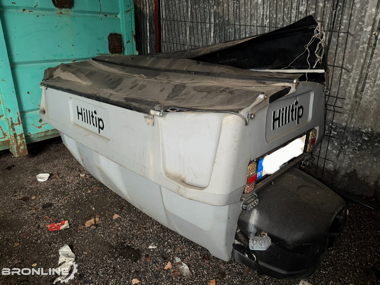 2013 Hilltip Icestriker - Разбрасыватель песка/ Соли: фото 1 2013 Hilltip Icestriker - Разбрасыватель песка/ Соли: фото 1