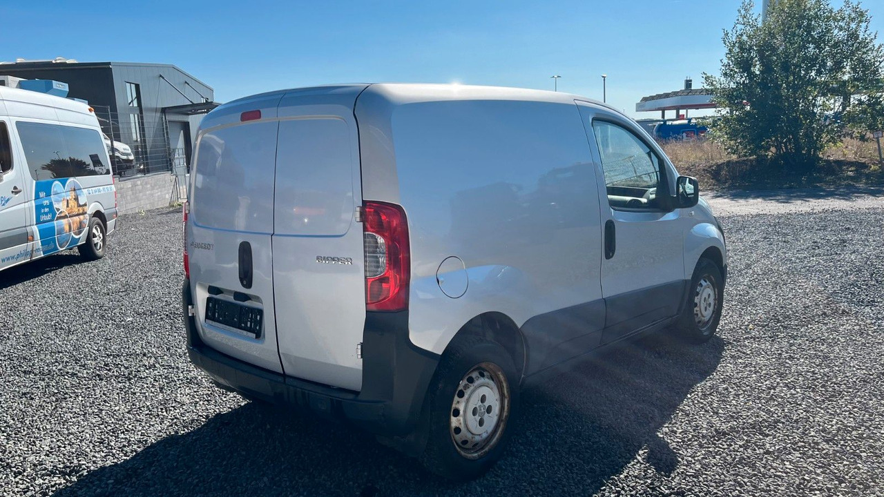 Peugeot Bipper Basis Kopfdichtungsschaden - Легковой автомобиль: фото 4 Peugeot Bipper Basis Kopfdichtungsschaden - Легковой автомобиль: фото 4