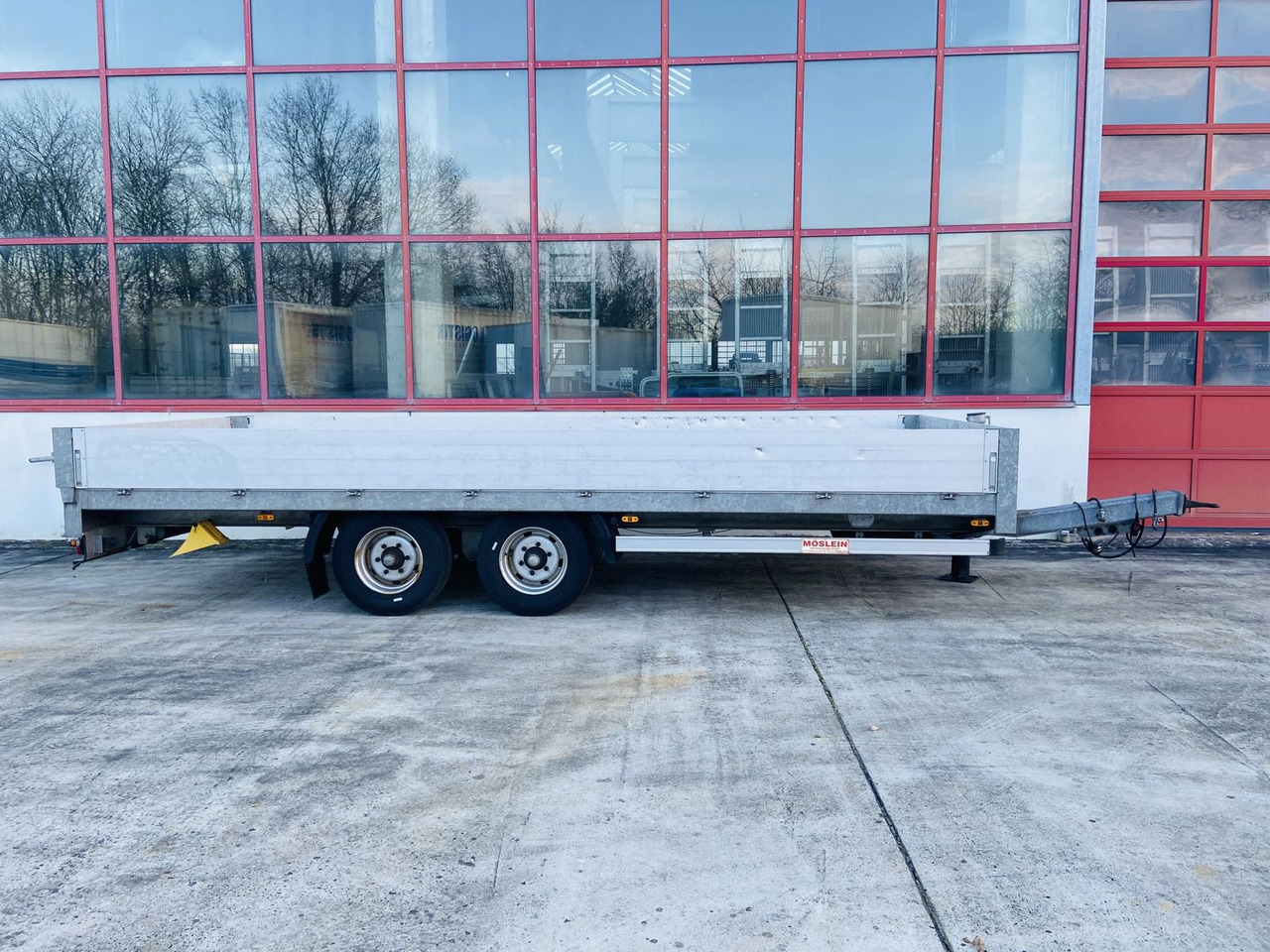 Humbaur Tandem- Pritschenanhänger - Прицеп бортовой/ Платформа: фото 2 Humbaur Tandem- Pritschenanhänger - Прицеп бортовой/ Платформа: фото 2