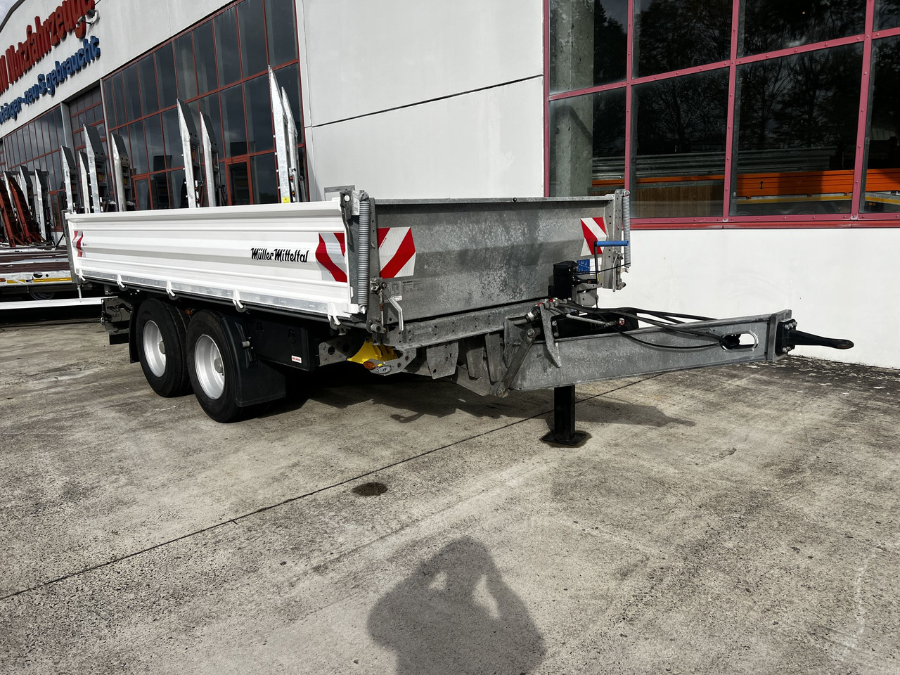 Müller Mitteltal TA-2 14,4 t Tandemkipper- Tieflader Breitbereifung NEUWERTIG - Самосвальный прицеп: фото 3 Müller Mitteltal TA-2 14,4 t Tandemkipper- Tieflader Breitbereifung NEUWERTIG - Самосвальный прицеп: фото 3
