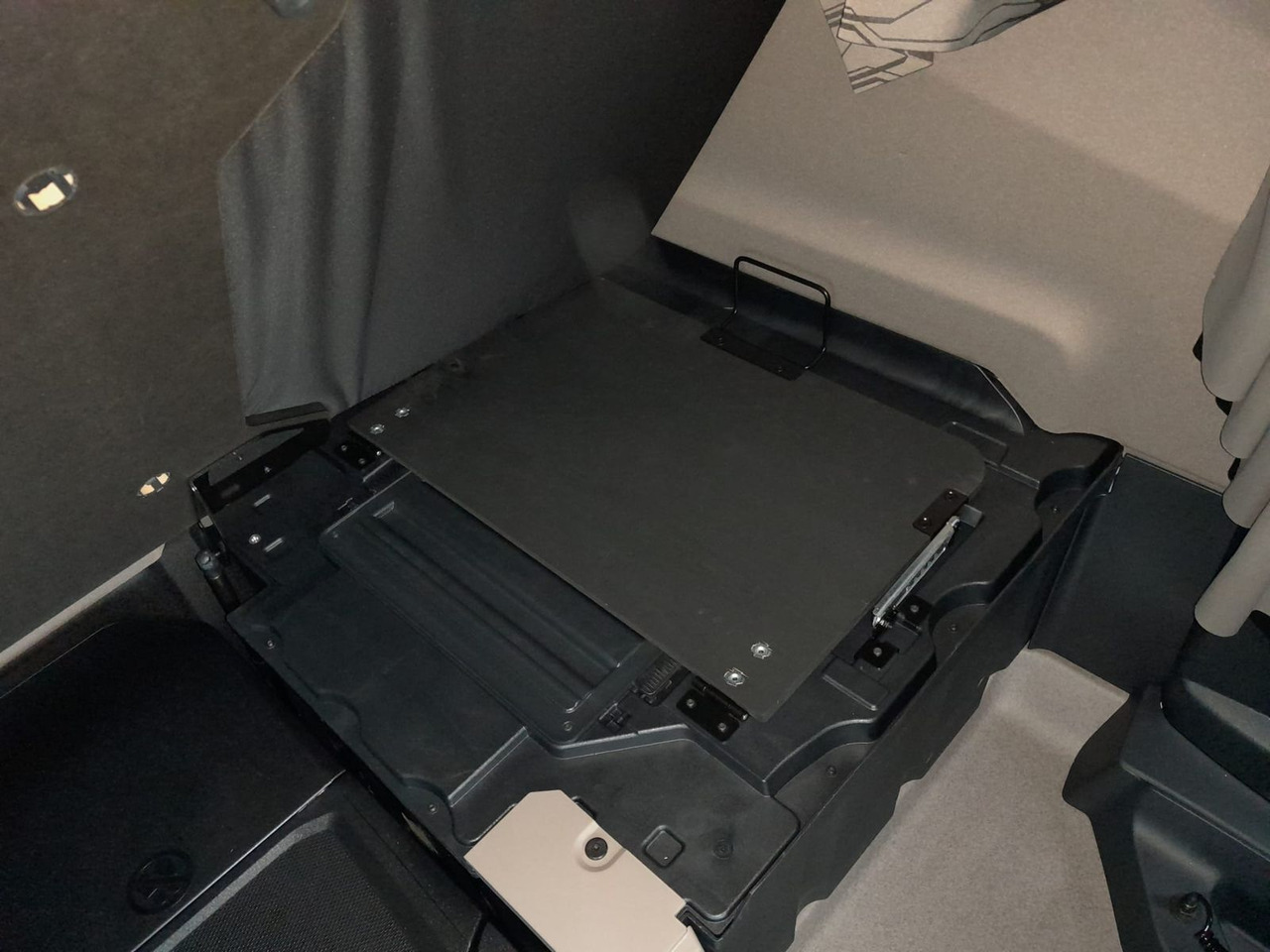 Грузовик-контейнеровоз/ Сменный кузов DAF FAN XG 480 BDF 1120-1320 Multi: фото 16 Грузовик-контейнеровоз/ Сменный кузов DAF FAN XG 480 BDF 1120-1320 Multi: фото 16