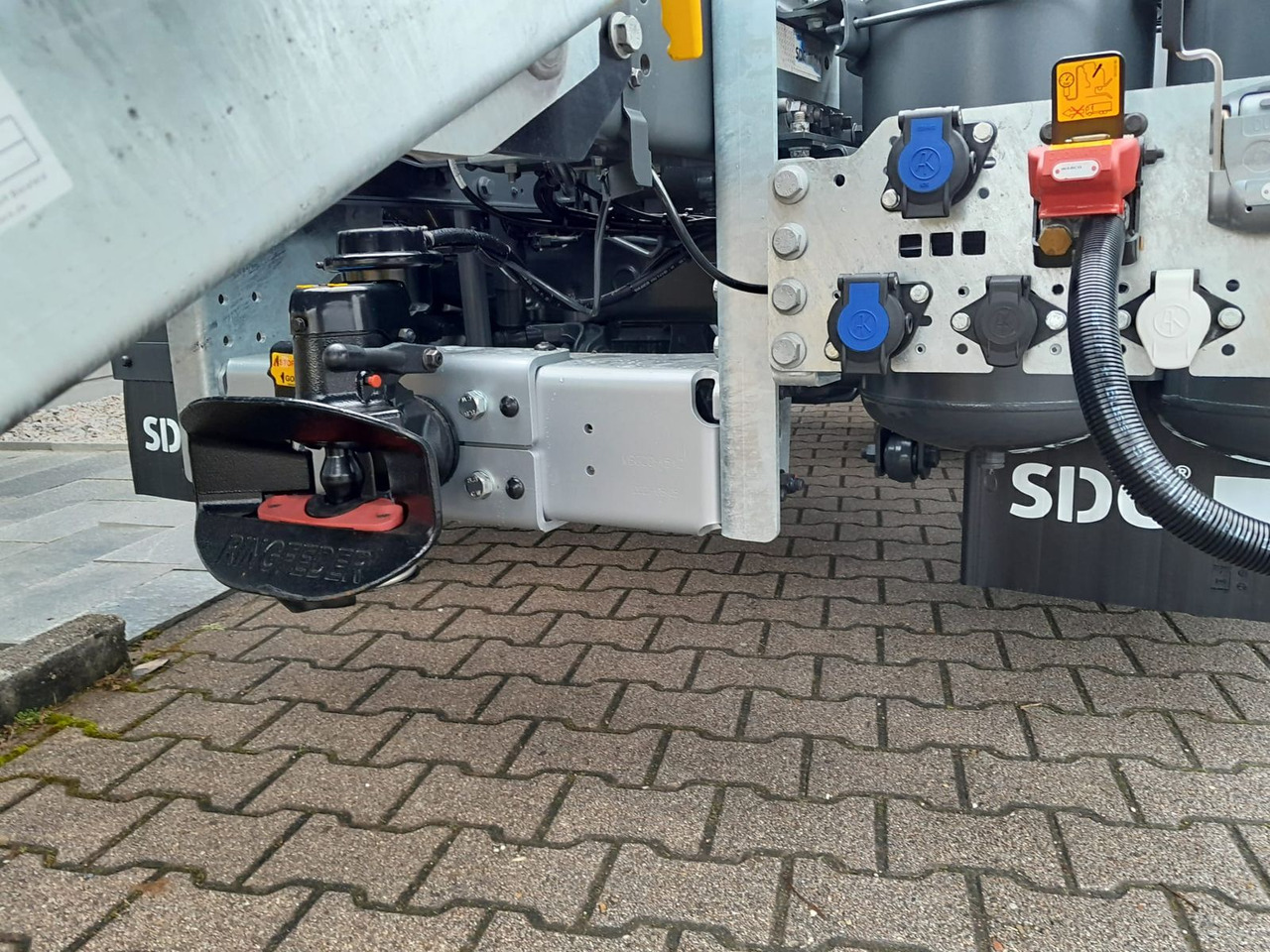 Грузовик-контейнеровоз/ Сменный кузов DAF FAN XG 480 BDF 1120-1320 Multi: фото 10 Грузовик-контейнеровоз/ Сменный кузов DAF FAN XG 480 BDF 1120-1320 Multi: фото 10