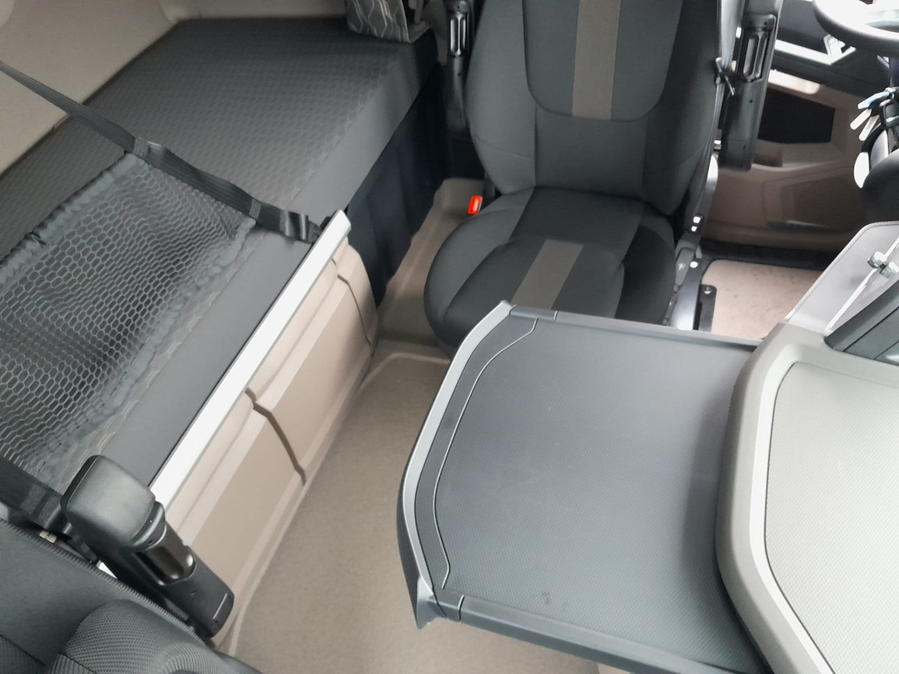 Грузовик-контейнеровоз/ Сменный кузов DAF FAN XG 480 BDF 1120-1320 Multi: фото 17 Грузовик-контейнеровоз/ Сменный кузов DAF FAN XG 480 BDF 1120-1320 Multi: фото 17