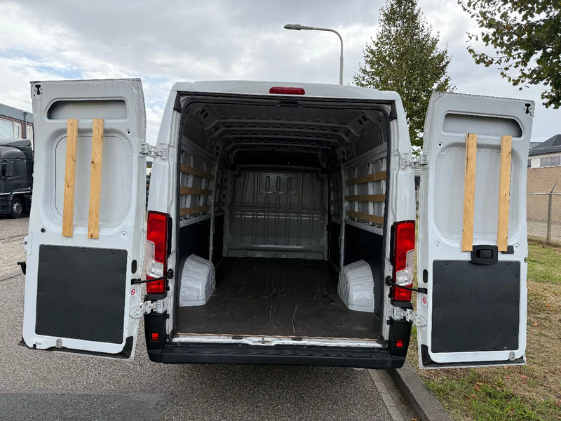 Цельнометаллический фургон Peugeot Boxer 2.2 D 140 pk ! 2023: фото 19 Цельнометаллический фургон Peugeot Boxer 2.2 D 140 pk ! 2023: фото 19