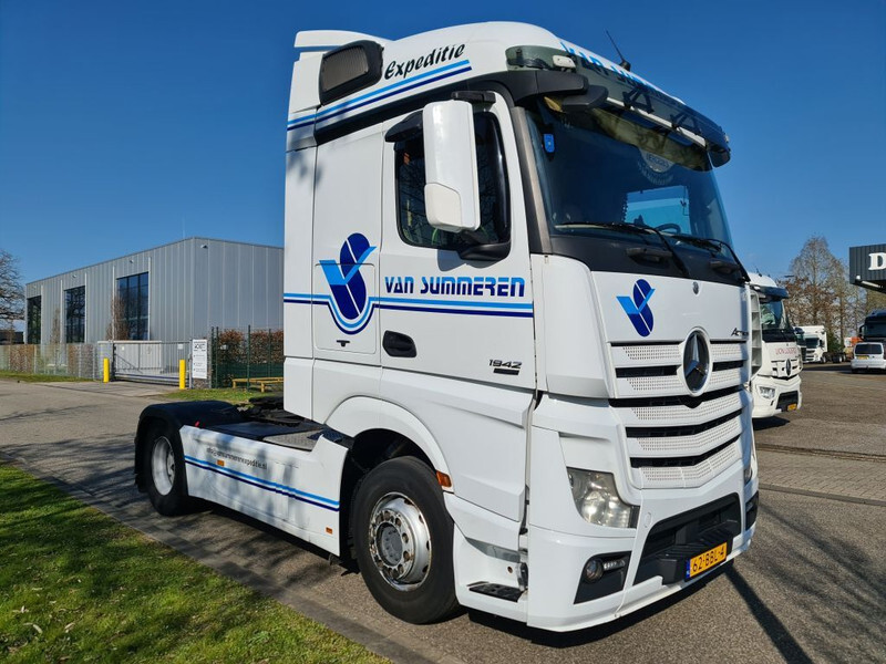 Mercedes-Benz Actros 1942 ACTROS 1942 EURO 5 !!! - Тягач: фото 2 Mercedes-Benz Actros 1942 ACTROS 1942 EURO 5 !!! - Тягач: фото 2