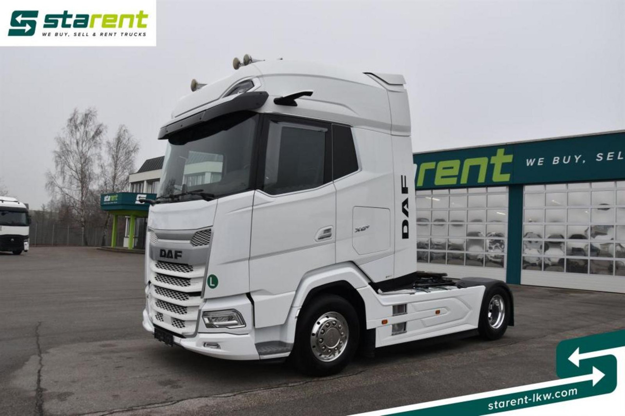 DAF XG+ 530 Leder Intarder Standklima ACC Alufelgen - Тягач: фото 1 DAF XG+ 530 Leder Intarder Standklima ACC Alufelgen - Тягач: фото 1