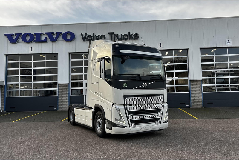 Volvo FH - Тягач: фото 1 Volvo FH - Тягач: фото 1