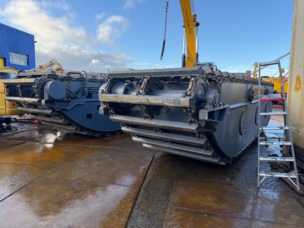 CAT swamp buggy amphibious undercarriage (unused) - Водный экскаватор: фото 4 CAT swamp buggy amphibious undercarriage (unused) - Водный экскаватор: фото 4