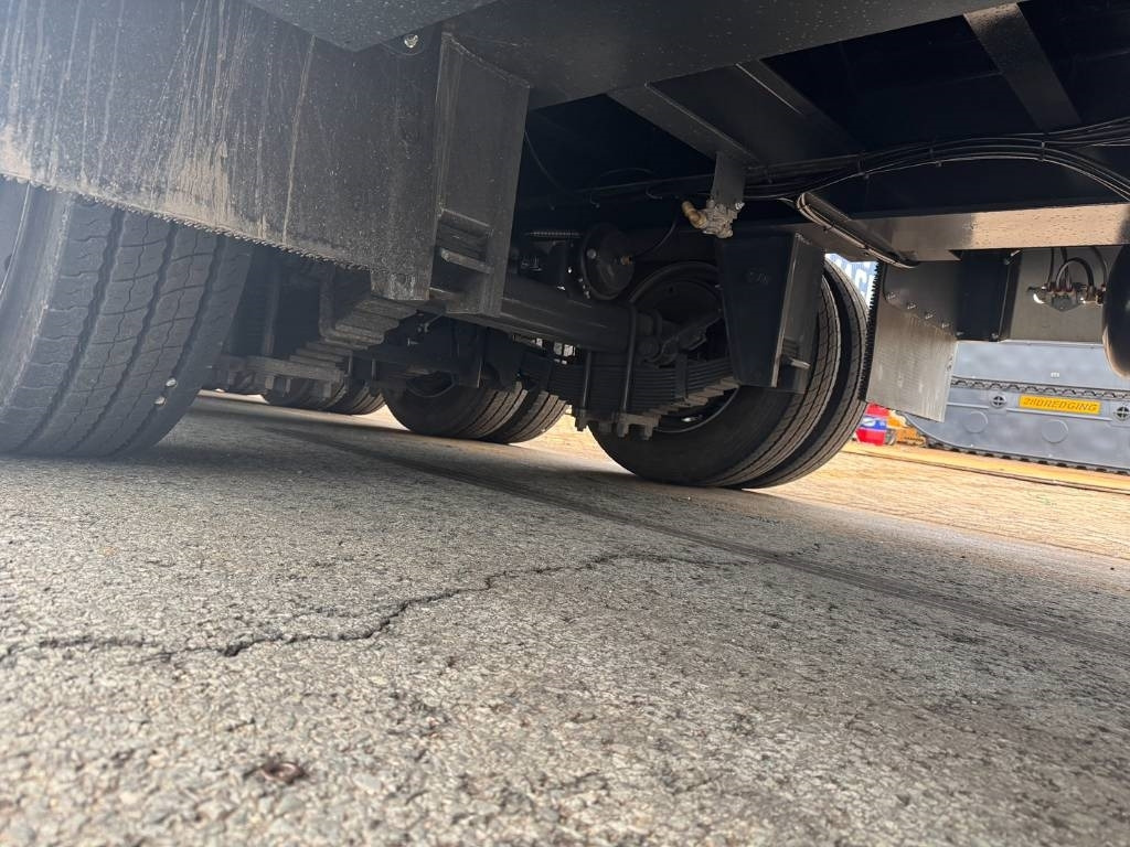 Lider ld07 86 ton 4 axel steel spring UNUSED - Низкорамный полуприцеп: фото 5 Lider ld07 86 ton 4 axel steel spring UNUSED - Низкорамный полуприцеп: фото 5