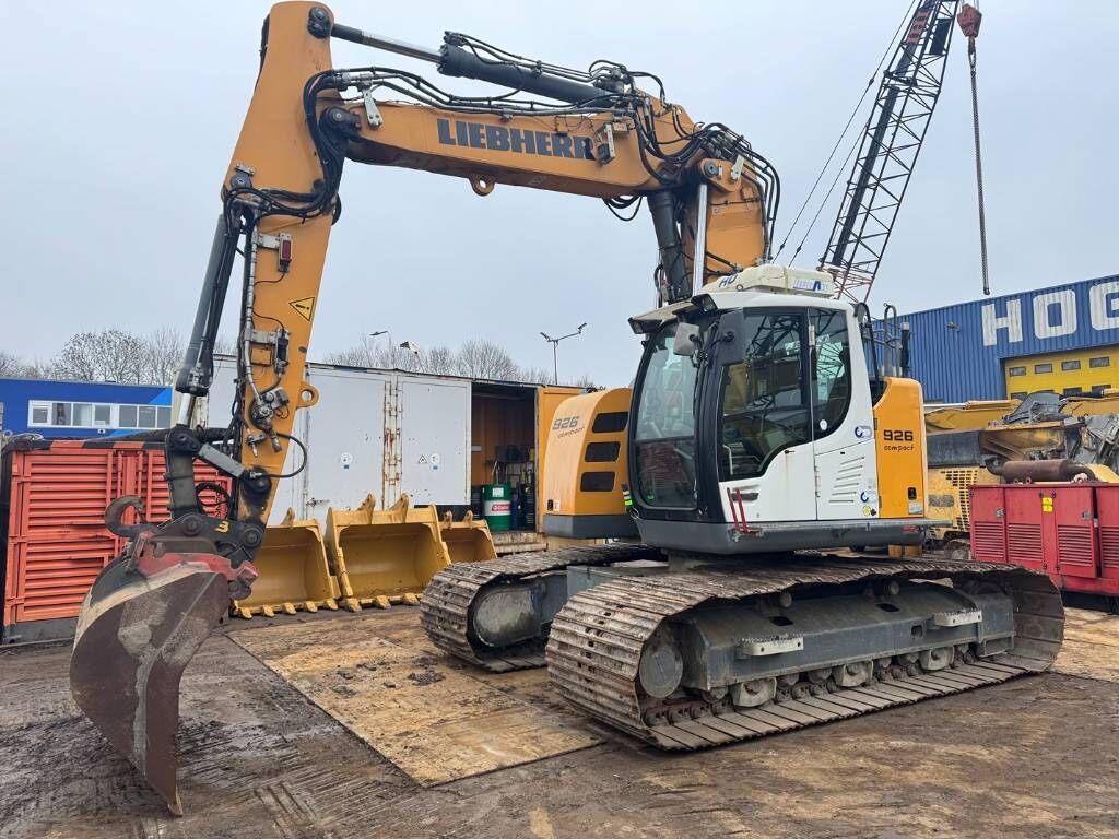 Liebherr R926 Compact Litronic FULL OPTION - Гусеничный экскаватор: фото 2 Liebherr R926 Compact Litronic FULL OPTION - Гусеничный экскаватор: фото 2