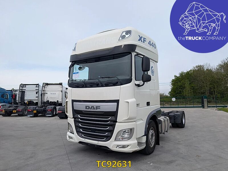 DAF XF 450 - Грузовик-шасси: фото 1 DAF XF 450 - Грузовик-шасси: фото 1