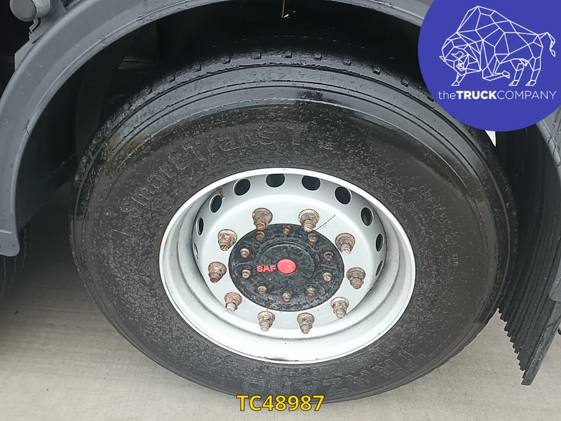 Hoet Trailers - Тентованный полуприцеп: фото 3 Hoet Trailers - Тентованный полуприцеп: фото 3