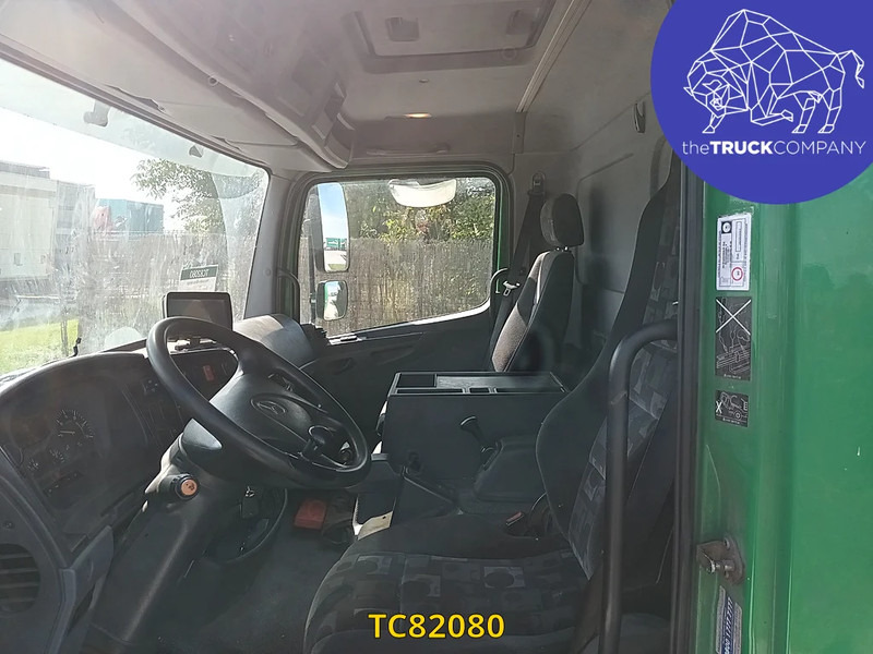 Грузовик с закрытым кузовом Mercedes-Benz Atego 1018: фото 6