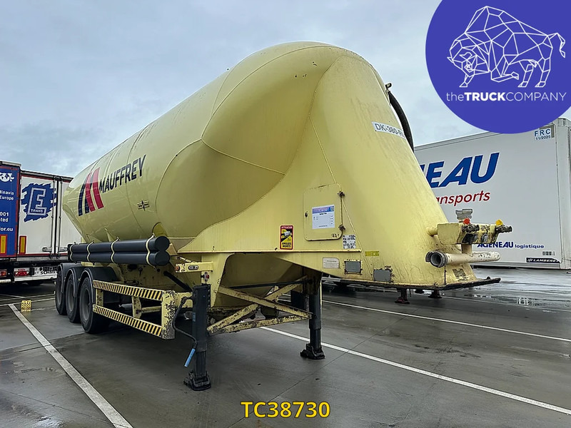 SPITZER - Полуприцеп-цистерна: фото 1 SPITZER - Полуприцеп-цистерна: фото 1