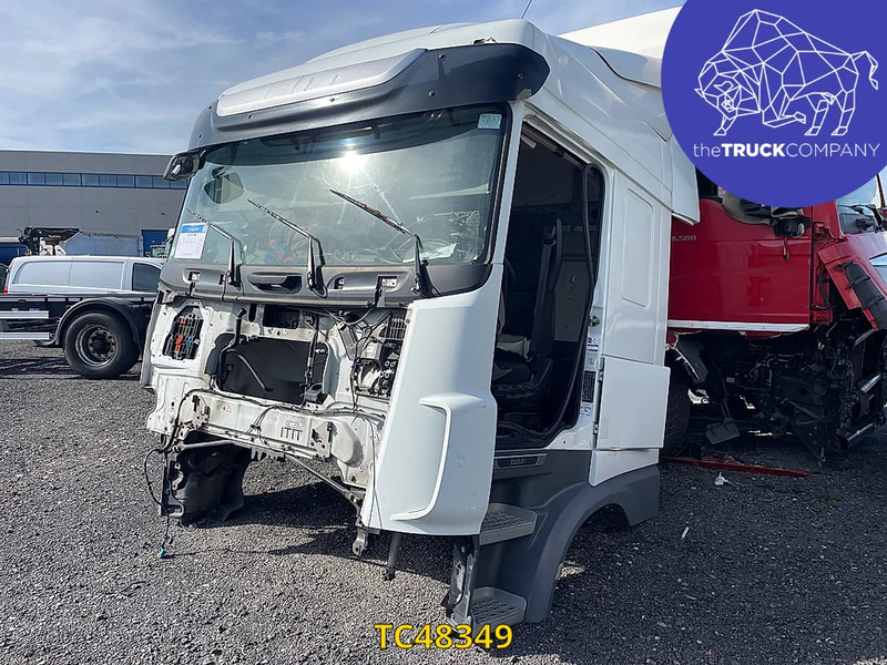 Тягач DAF XF 480: фото 1