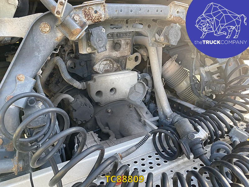 Тягач Mercedes-Benz Actros 1843: фото 13