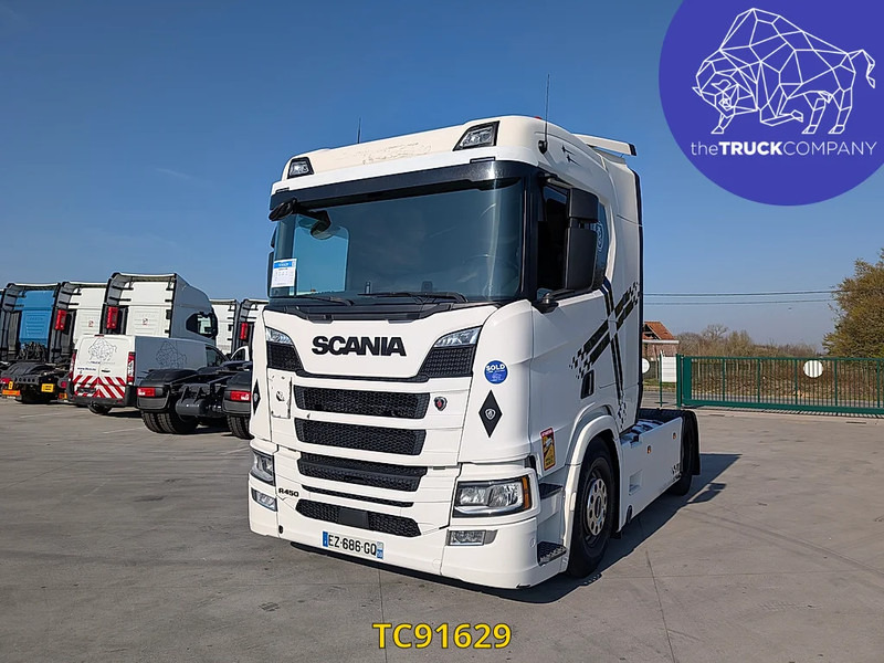 Тягач Scania R 450: фото 1