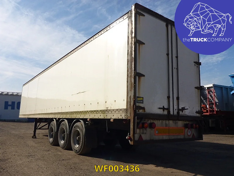 Полуприцеп-фургон Van Hool: фото 7