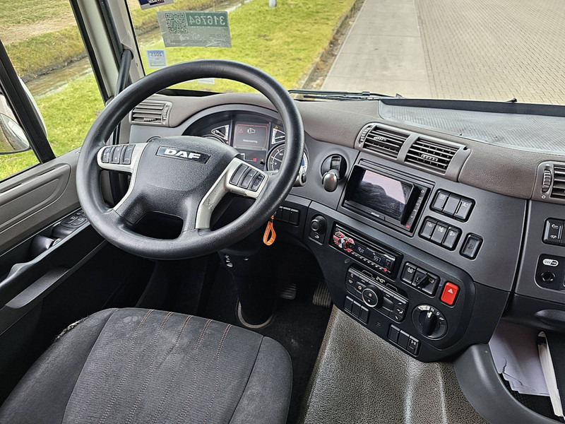 Фото интерьера 1: Грузовик с закрытым кузовом DAF CF 290