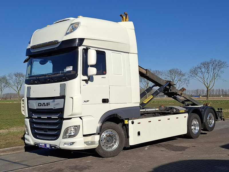 DAF XF 480 FAN - Крюковой мультилифт: фото 2 DAF XF 480 FAN - Крюковой мультилифт: фото 2