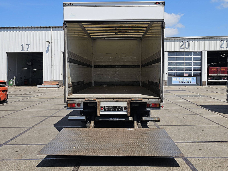 Грузовик с закрытым кузовом Iveco 150E25 EUROCARGO EEV AIRCO LIFT: фото 12