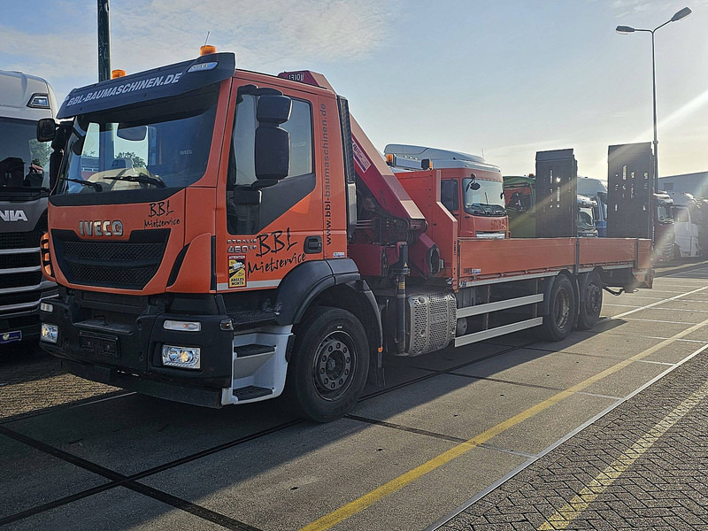 Iveco AD260S46 MACHNINE TR. + CRANE - Автовоз, Автоманипулятор: фото 1 Iveco AD260S46 MACHNINE TR. + CRANE - Автовоз, Автоманипулятор: фото 1