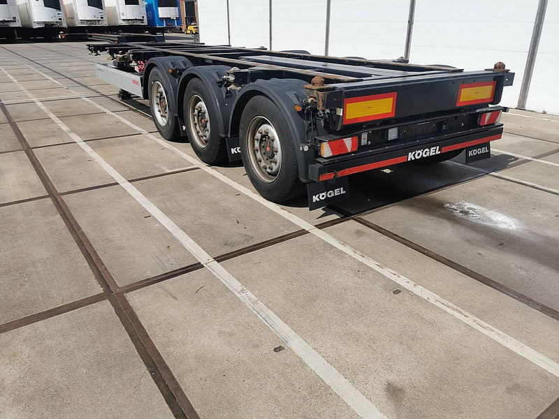 Kögel S24-2 PORT40 SIMPLEX SAF DISC LIFT - Полуприцеп-контейнеровоз/ Сменный кузов: фото 5 Kögel S24-2 PORT40 SIMPLEX SAF DISC LIFT - Полуприцеп-контейнеровоз/ Сменный кузов: фото 5