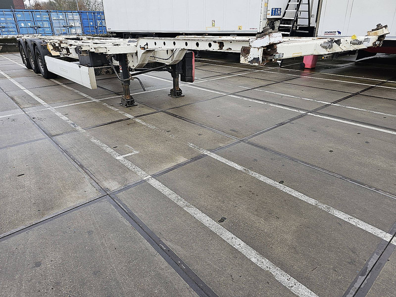 Krone SD - Полуприцеп-контейнеровоз/ Сменный кузов: фото 3 Krone SD - Полуприцеп-контейнеровоз/ Сменный кузов: фото 3