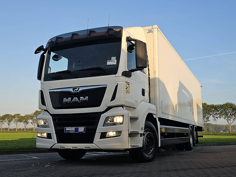 MAN 26.320 TGS - Грузовик с закрытым кузовом: фото 1 MAN 26.320 TGS - Грузовик с закрытым кузовом: фото 1