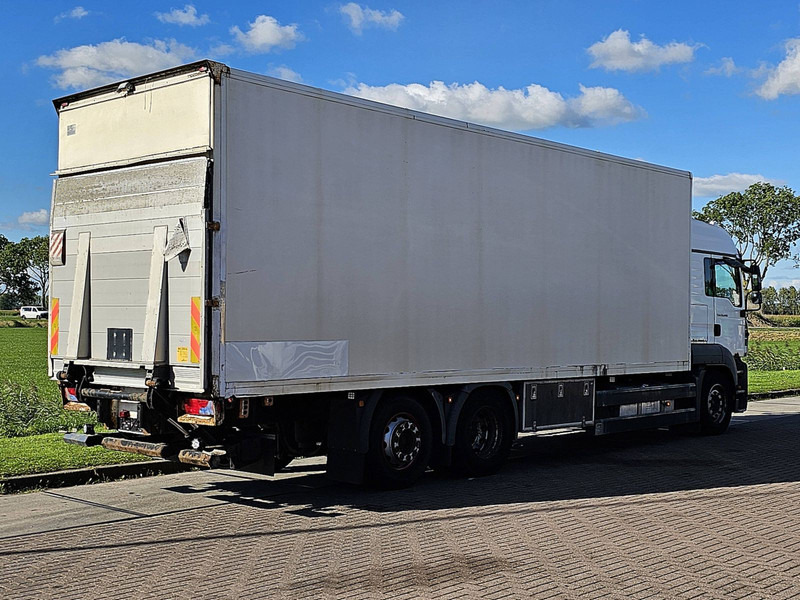 MAN 26.440 TGA LX 6X2 SIDE DOORS - Грузовик с закрытым кузовом: фото 3 MAN 26.440 TGA LX 6X2 SIDE DOORS - Грузовик с закрытым кузовом: фото 3