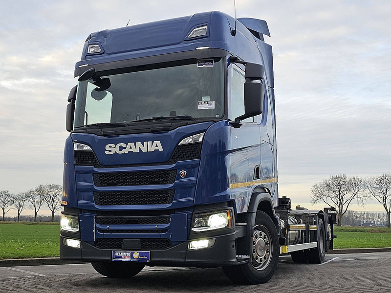 Scania R410 6x2*4 - Грузовик-контейнеровоз/ Сменный кузов: фото 1 Scania R410 6x2*4 - Грузовик-контейнеровоз/ Сменный кузов: фото 1